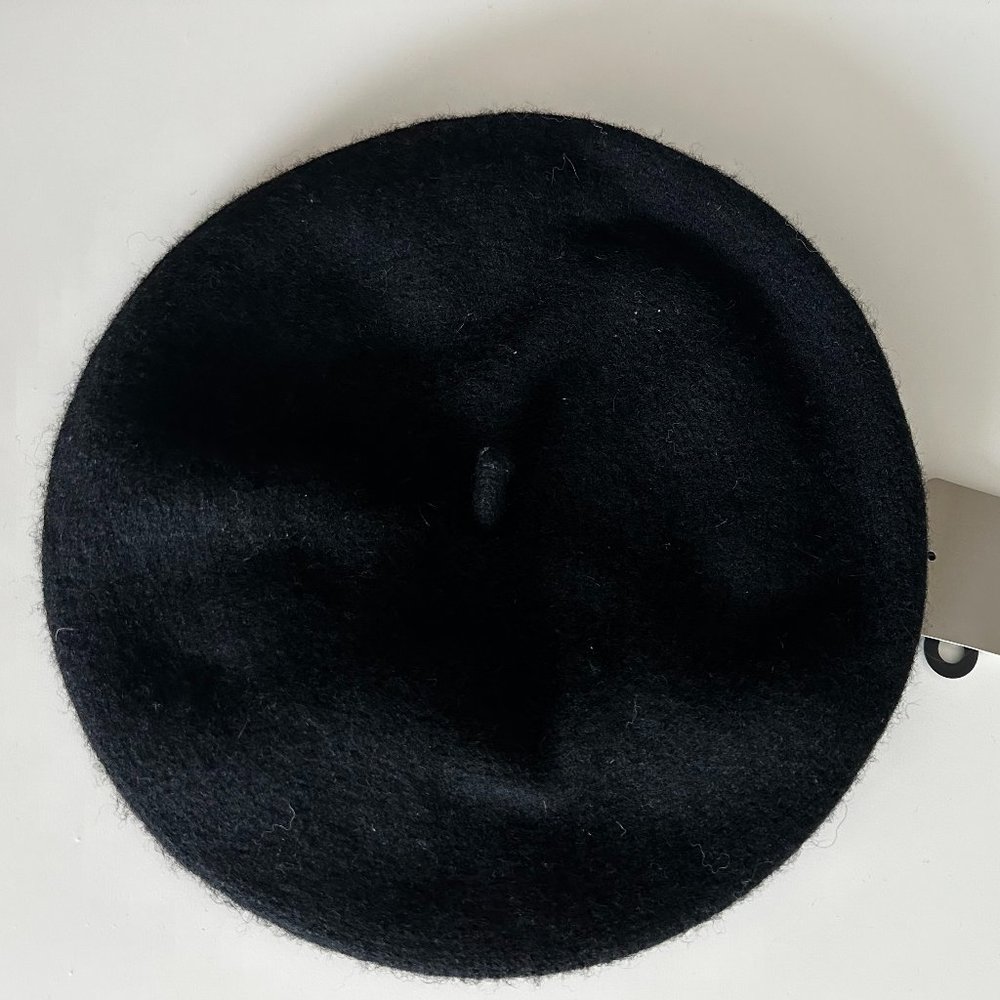 ZARA Black Wool Beret Hat - Size S/M. NWT.